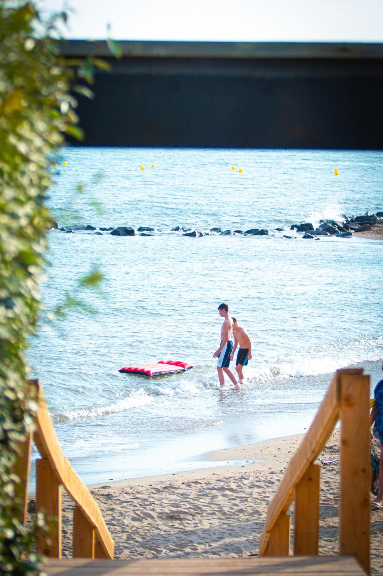 Camping Le Roucan West Vias Dış mekan fotoğraf