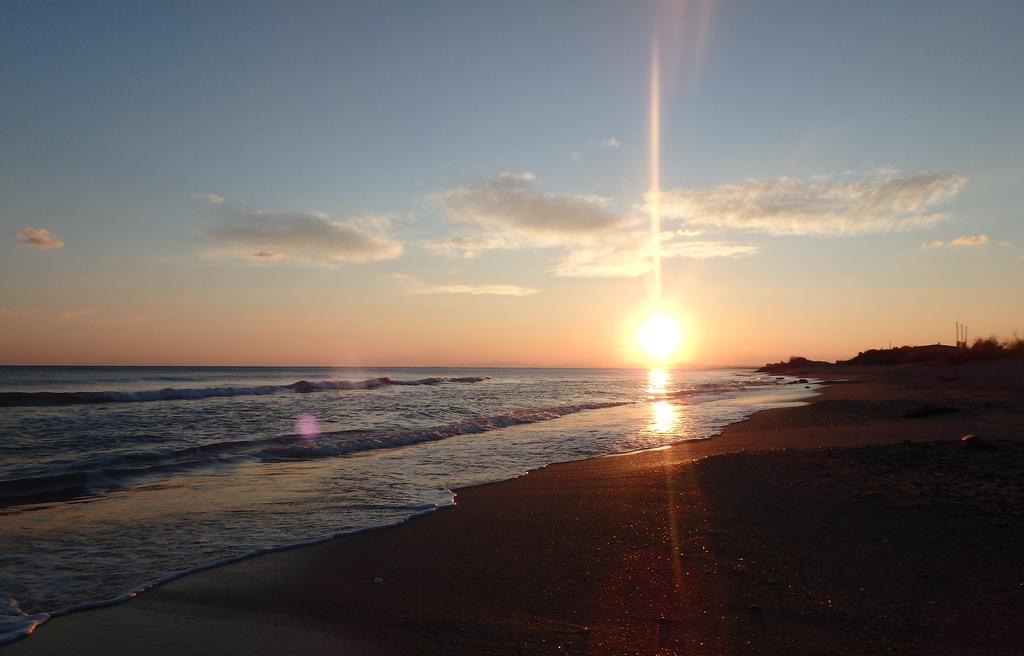 Camping Le Roucan West Vias Dış mekan fotoğraf